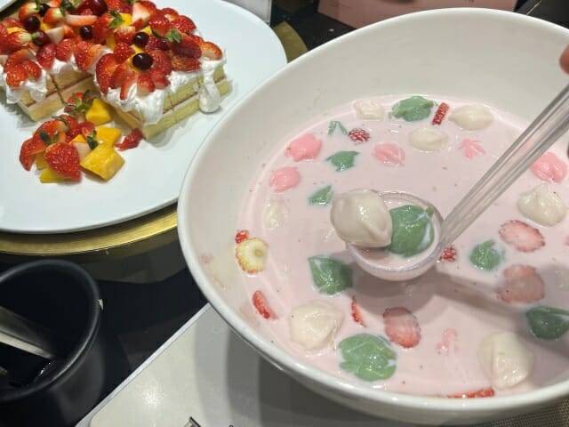 자연별곡에서 판매하는 꿀떡 시리얼. (사진=이랜드이츠)