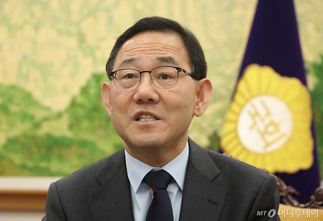 주호영 국회 부의장이 4일 오후 서울 여의도 국회에서 기자 간담회 하는 모습. /사진=조성봉