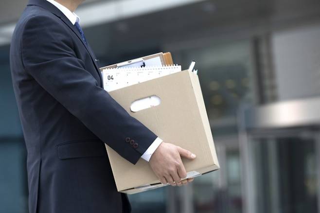 3년 동안 다닌 회사를 최근 퇴사한 30대 여성은 평생 직장은 없다고 말했다. /사진=이미지투데이