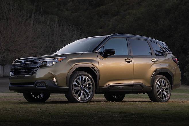 스바루 포레스터 하이브리드 공개