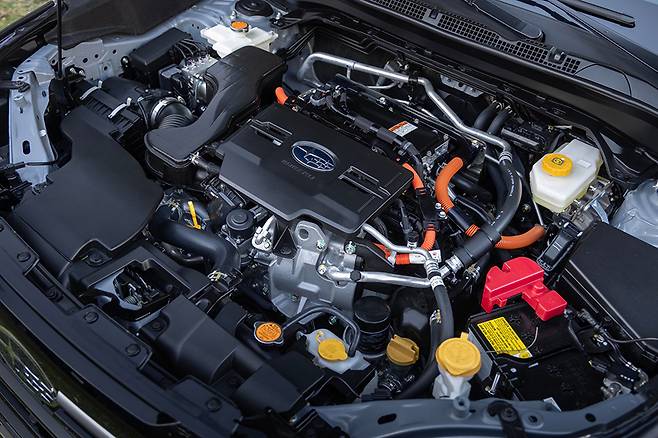 스바루 포레스터 하이브리드 공개