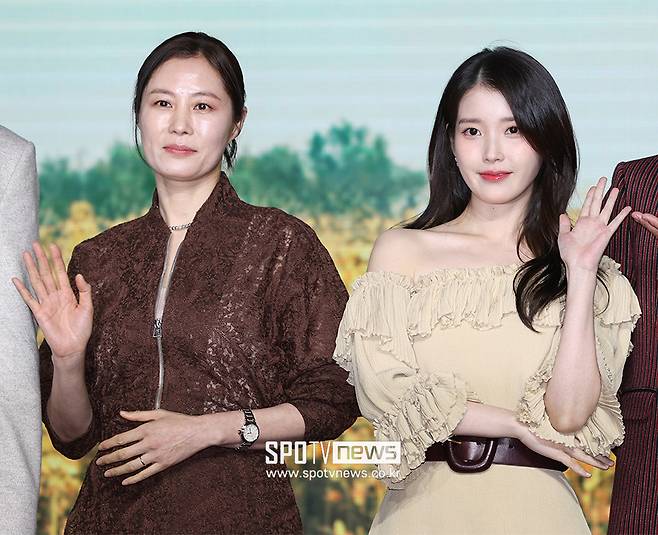 ▲ 문소리 아이유 ⓒ곽혜미 기자