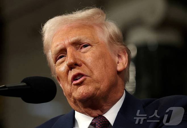 4일(현지시간) 도널드 트럼프 미국 대통령이 워싱턴 국회의사당에서 연설하고 있다. 2025.03.04 ⓒ 로이터=뉴스1 ⓒ News1 김지완 기자