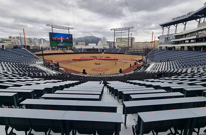 Hanwha Life Ballpark, the new home of the Hanwha Eagles, officially opened on Mar. 5 after three years of construction. /Shin Hyun-jong