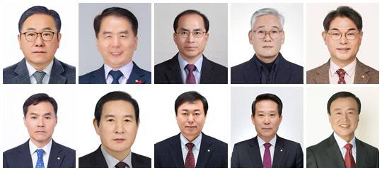 권선주 남대전새마을금고(시계방향), 김인수 예스새마을금고, 김진만 유성온천새마을금고,김태완 대전북부새마을금고, 김홍규 탄동새마을금고 ,백진흠 진잠새마을금고 , 박철 서대전새마을금고,  박기석 대전서부새마을금고, 류진환 대전동부새마을금고,류제석 대전새마을금고