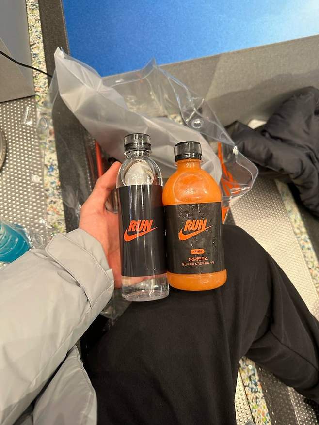 7de9f507b5f16ff7239ef3e5339c7019303f00927f95cbdb90aa39f8ee7f8d1c2c93c40082643db5f55d745f1e849ed11db82a8cff