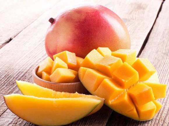 하루 2컵의 망고를 먹으면 과체중과 비만 성인의 인슐린 저항성을 줄이고, 당뇨병 위험을 낮추는 데 효과적이라는 연구 결과가 공개됐다. 사진은 망고. [사진=Tropical Mangoes]