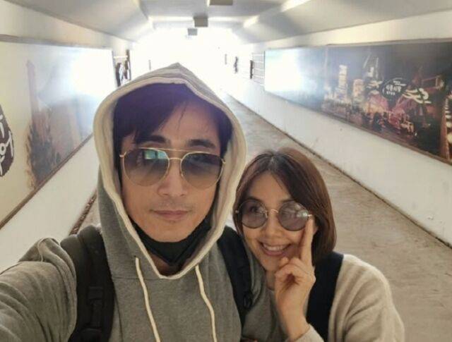 신애라, 차인표 부부./ 신애라 인스타그램