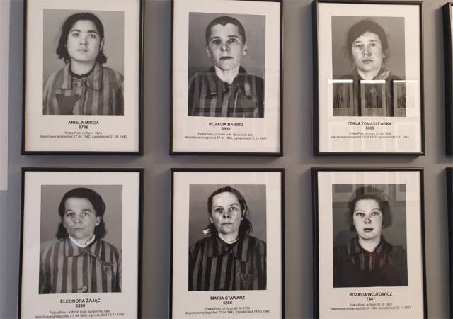 ▲ 아우슈비츠 수용소의 여성 수감자들. 1940년부터 5년 동안 유대인 110만 명을 포함한 130만 명쯤이 아우슈비츠로 강제 이송된 것으로 추정된다. ⓒ김재명