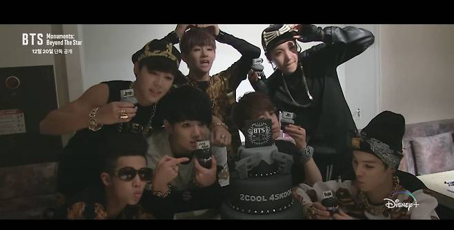 디즈니+ 'BTS 모멘트: 비욘드 더 스타' 영상 캡처