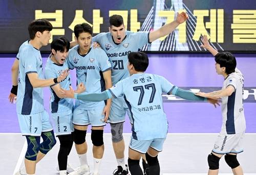 우리카드 선수단 [한국배구연맹 제공. 재판매 및 DB 금지]