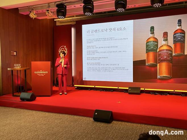 레이첼 베리 마스터 블렌더.