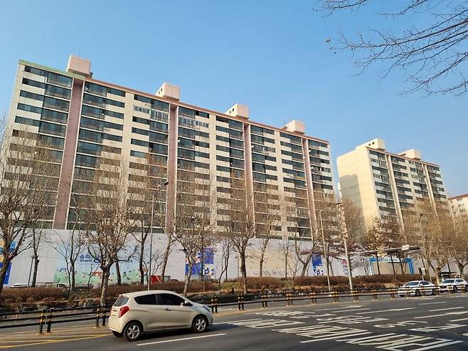 리모델링 전의 송파 성지 아파트 모습. 송파구 제공