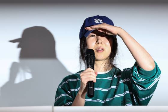 ADOR CEO Min Hee-jin speaks at the press conference in southern Seoul on Thursday afternoon. [YONHAP]