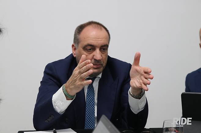 오토모빌리 람보르기니 페데리코 포스키니 CMO