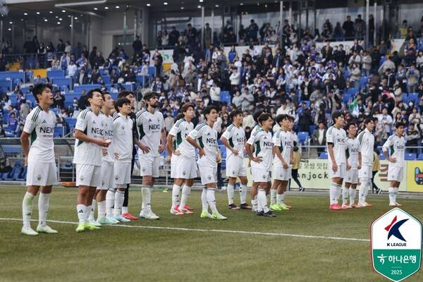 ▲ 전북 현대는 축구대표팀의 3월 A매치 명단에 그 누구도 들어가지 못했다. 4~5명은 기본으로 들어갔던 과거의 영광은 사라졌다. ⓒ한국프로축구연맹