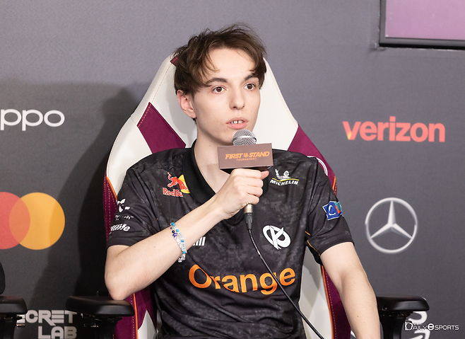 '칼레스테' 칼리스트 앙리에네베르