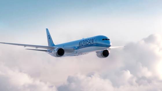 A Korean Air aircraft with a new logo and livery. [KOREAN AIR]