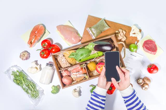 먹거리 구독 서비스를 선택하는 소비자가 늘고 있다. 사진은 기사의 특정 내용과 관련 없음. 게티이미지뱅크