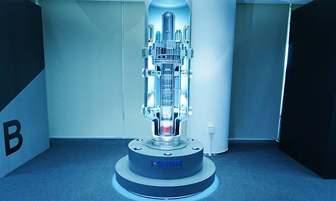 혁신형소형모듈원자로(i-SMR) 모형