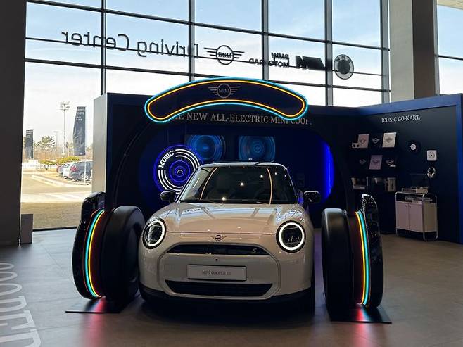 더 뉴 올-일렉트럭 미니 쿠퍼 ⓒ데일리안 편은지 기자