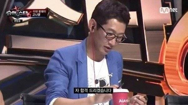 논란의 호프집 메뉴 가격.jpg