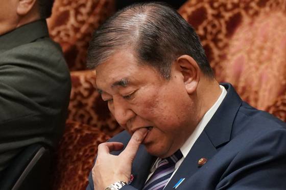 지난 2월 17일 중의원 예산위원회에 참석한 이시바 시게루 일본 총리. AFP=연합뉴스