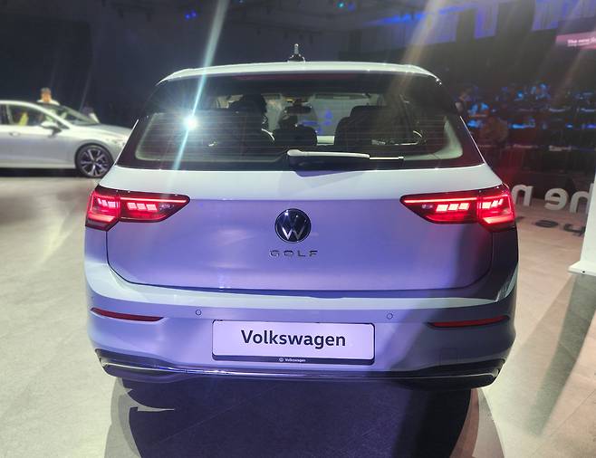 폭스바겐 신형 골프 후면./사진=도다솔 기자