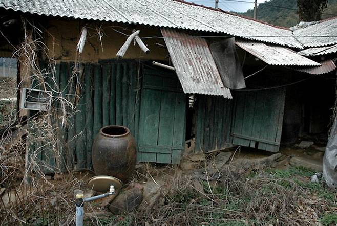 [서울=뉴시스] 농촌지역에 방치된 빈집. (사진=뉴시스 DB). *재판매 및 DB 금지
