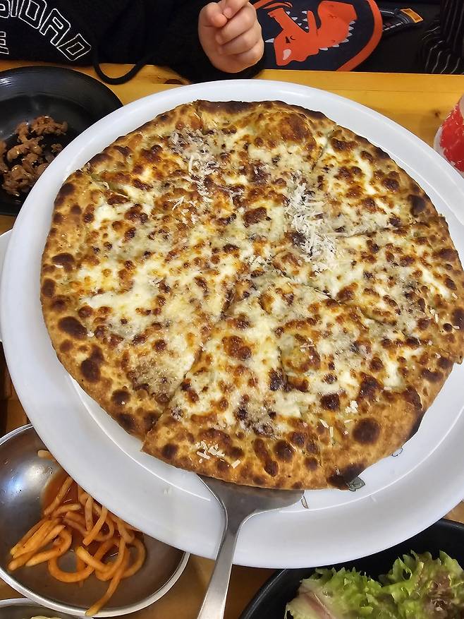 대가왕쭈꾸미 치즈피자