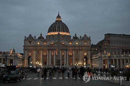 14일(현지시간) 바티칸 성 베드로 대성전 [AFP 연합뉴스. 재판매 및 DB 금지]