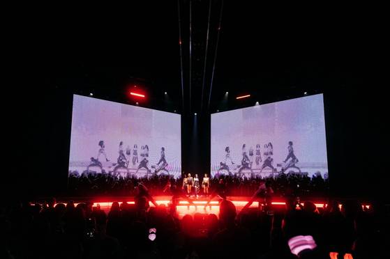 제니가 '더 루비 익스피리언스'를 펼친 미국 LA 공연장. 사진 OA엔터테인먼트
