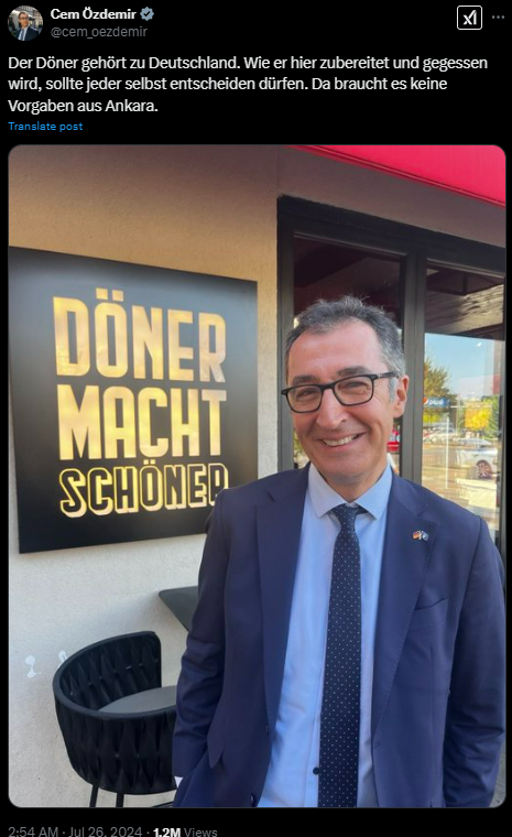 샘 오즈데미르 독일 연방 식품농업부 장관은 지난해 7월 사회관계망서비스(SNS) 엑스(X)를 통해 튀르키예 정부의 되너 케밥에 대한 전통 특산품 보장 신청을 비판했다. 오즈데미르 X 캡처
