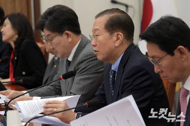 국민의힘 비상대책위원회의. 윤창원 기자