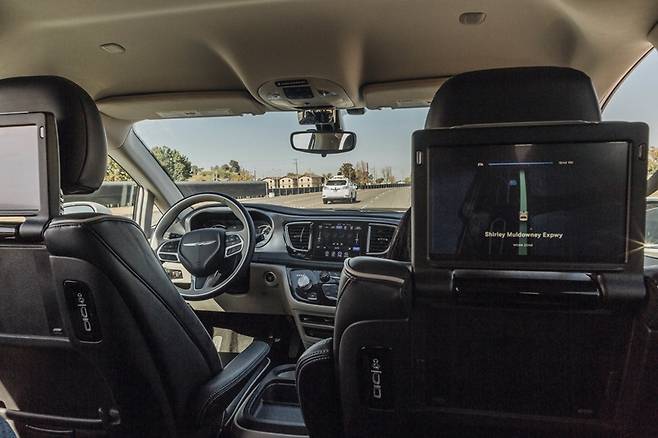 미 로보택시 기업 웨이모가 서비스 지역 확대에 나섰다.[사진｜뉴시스]