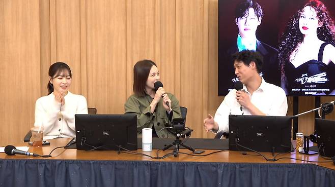 왼쪽부터 이지혜, 아이비, 최재림 (사진=SBS 파워FM ‘두시탈출 컬투쇼’ 캡처)