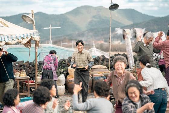 '폭싹 속았수다'