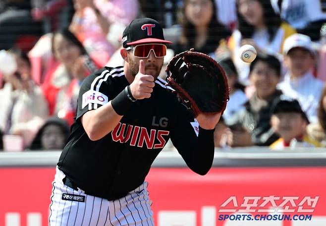 KBO리그 선배 오스틴도 감탄한 치리노스의 구위.