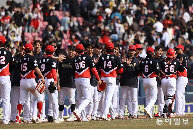 해설위원 6인은 만장일치로 KIA를 우승 후보 1순위로 꼽았다. KIA 제공