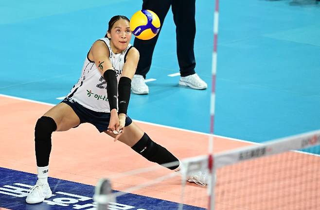 한국도로공사 타나차. 한국배구연맹