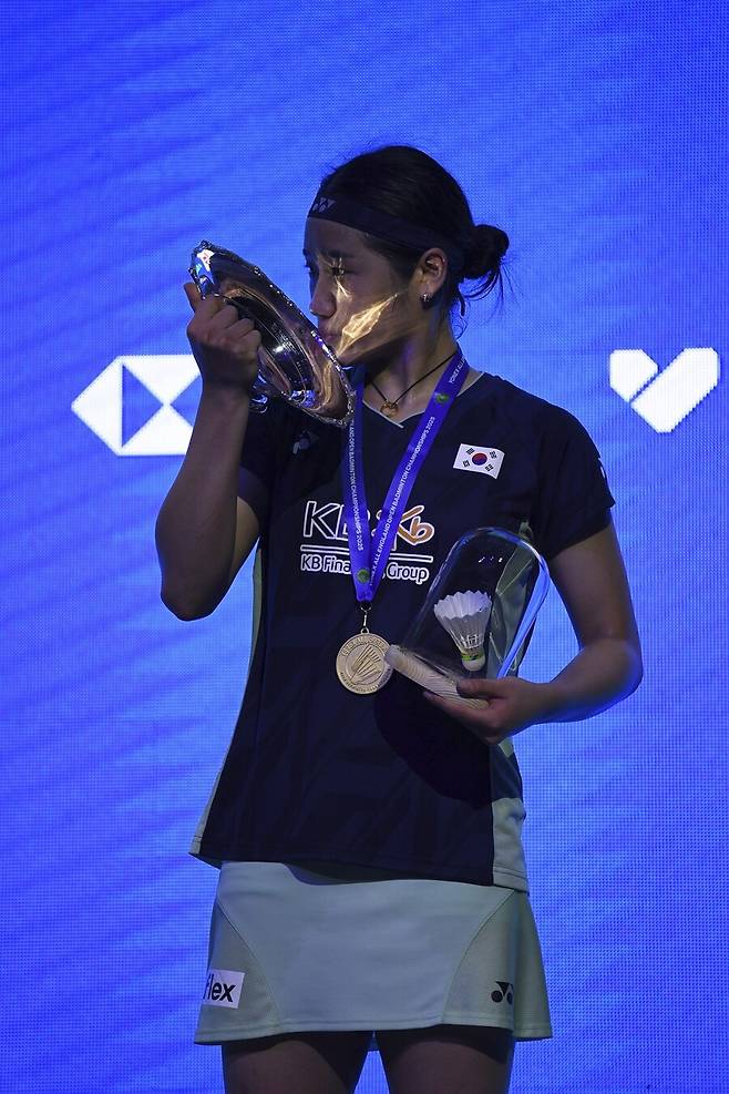 ▲ 안세영의 체력은 이미 검증이 됐다. 모래사장 위를 납 주머니를 달고 뛰었던 어린 시절부터 단련이 됐다. 영리한 호흡 조절과 특유의 수비로 상대의 맥을 끊는 경기 운영 능력은 세계 최강이다. ⓒ연합뉴스/AP