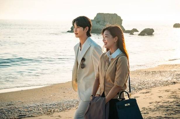 ‘넉오프’ 김수현 조보아. 사진 | 월트디즈니컴퍼니 코리아