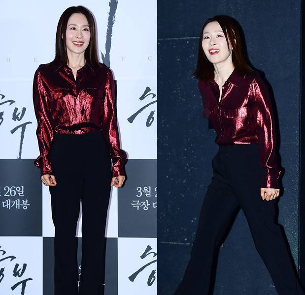 문정희가 강렬한 레드빛 스타일링으로 시선을 압도했다.사진=김영구 기자