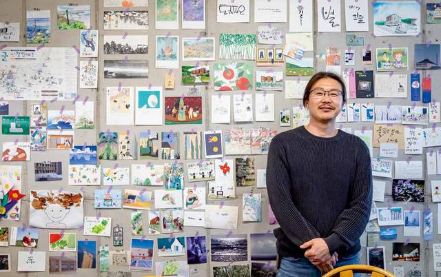 스테이온페이지 김인식 대표. 위기를 기회로 바꿔 이곳을 청도의 명물로 만들었다.