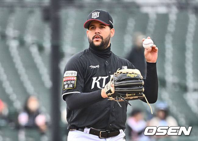 [OSEN=부산, 이석우 기자] KT 위즈 헤이수스 172 2025.03.16 /