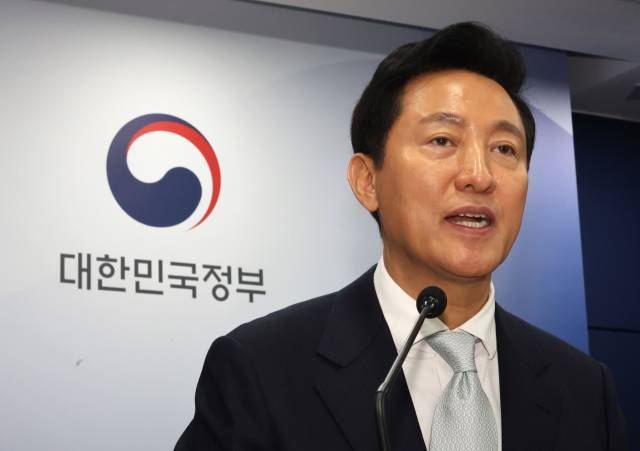 ▲오세훈 서울시장이 19일 서울 종로구 정부서울청사에서 열린 주택시장 안정화 방안 발표에서 기자의 질문에 답하고 있다. ⓒ연합뉴스