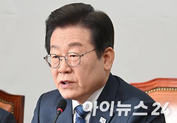 이재명 더불어민주당 대표가 지난 17일 서울 여의도 국회에서 열린 최고위원회의에서 발언하고 있다. [사진=곽영래 기자]