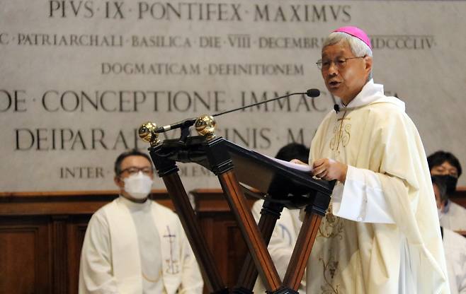 교황청 성직자부 장관인 유흥식 추기경. 연합뉴스