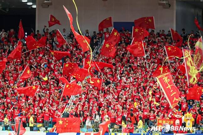 중국 관중들의 모습. /AFPBBNews=뉴스1