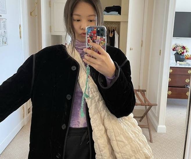 사진=제니 SNS 캡처